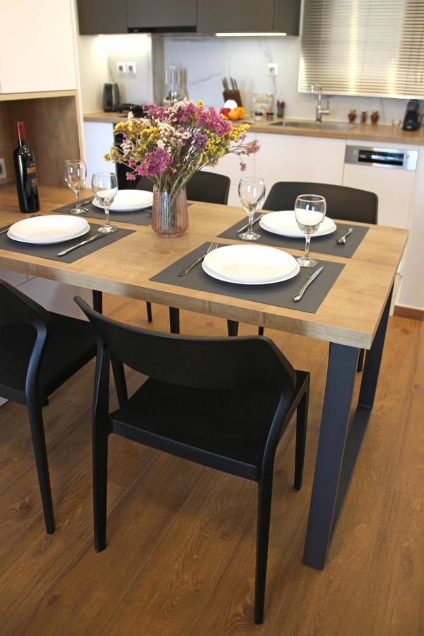 New Cozy Chic Apt-Ryfete Luxury Living 卡拉塔斯 外观 照片