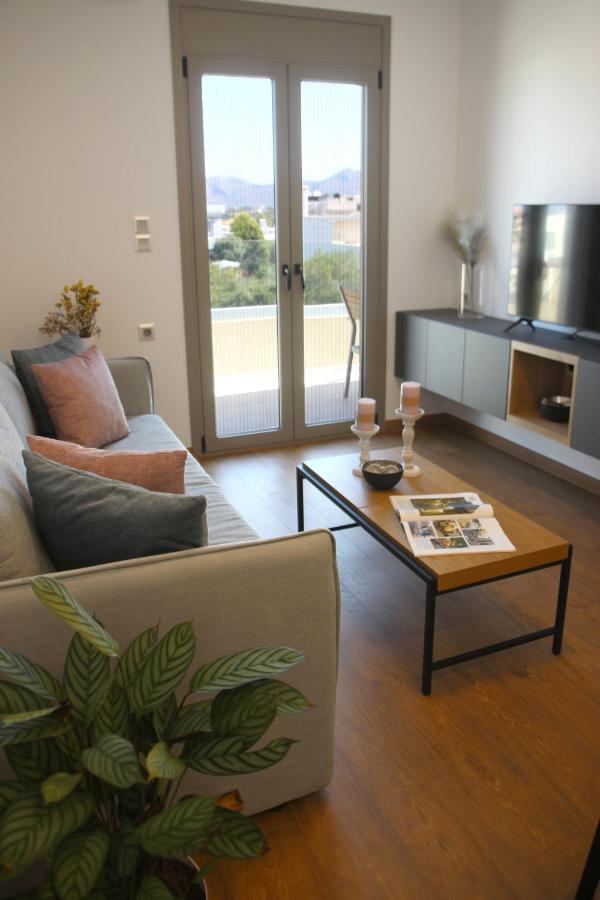 New Cozy Chic Apt-Ryfete Luxury Living 卡拉塔斯 外观 照片