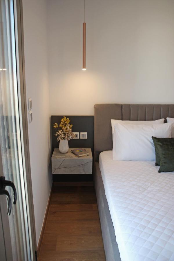 New Cozy Chic Apt-Ryfete Luxury Living 卡拉塔斯 外观 照片